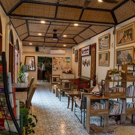 Buri Gallery House Τσιάνγκ Μάι Εξωτερικό φωτογραφία