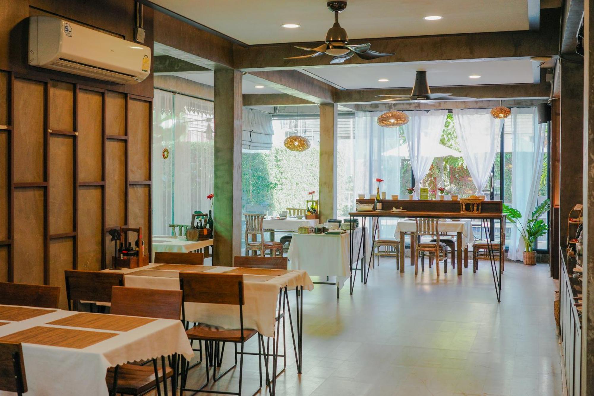 Buri Gallery House Τσιάνγκ Μάι Εξωτερικό φωτογραφία