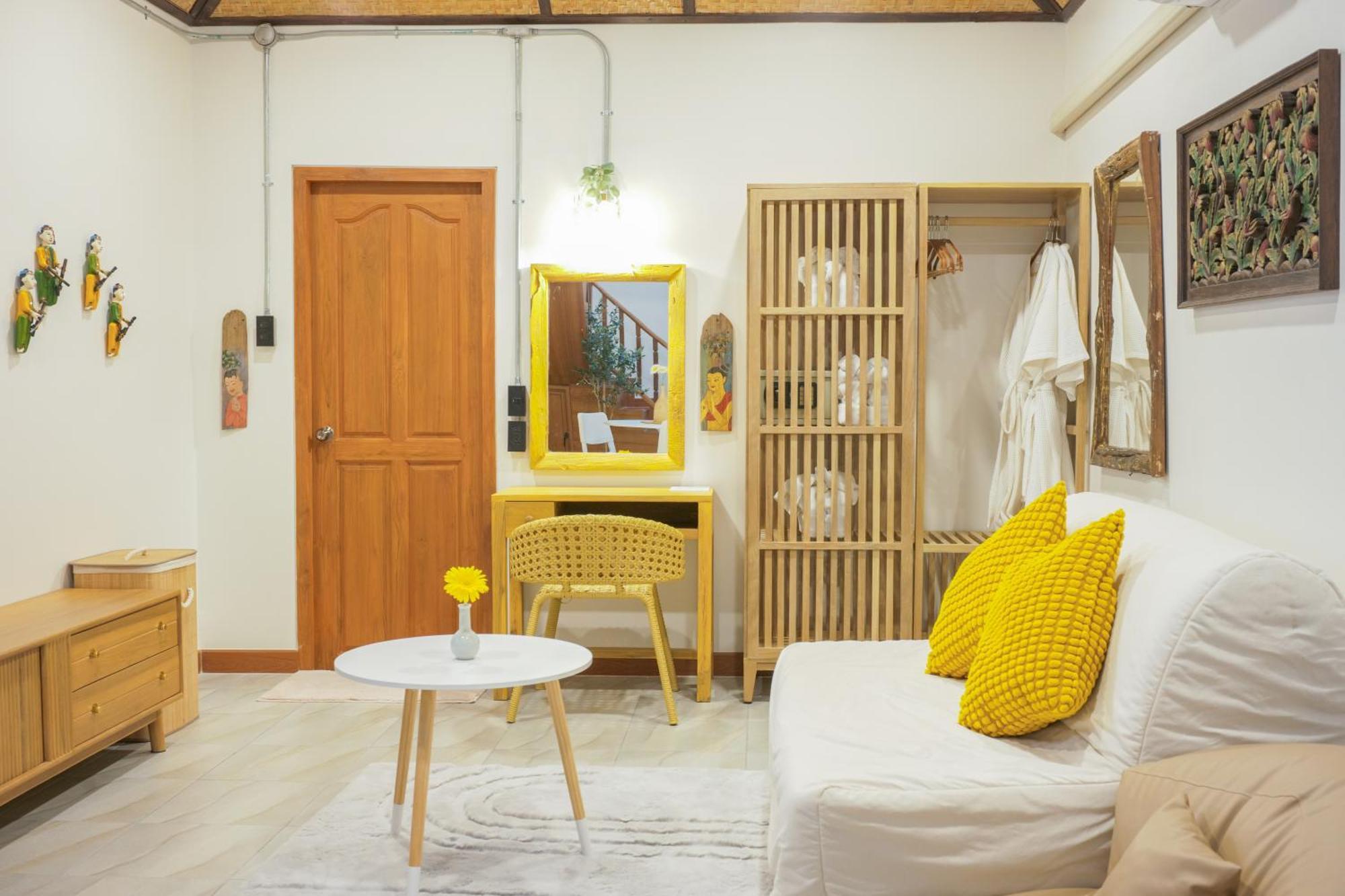 Buri Gallery House Τσιάνγκ Μάι Εξωτερικό φωτογραφία