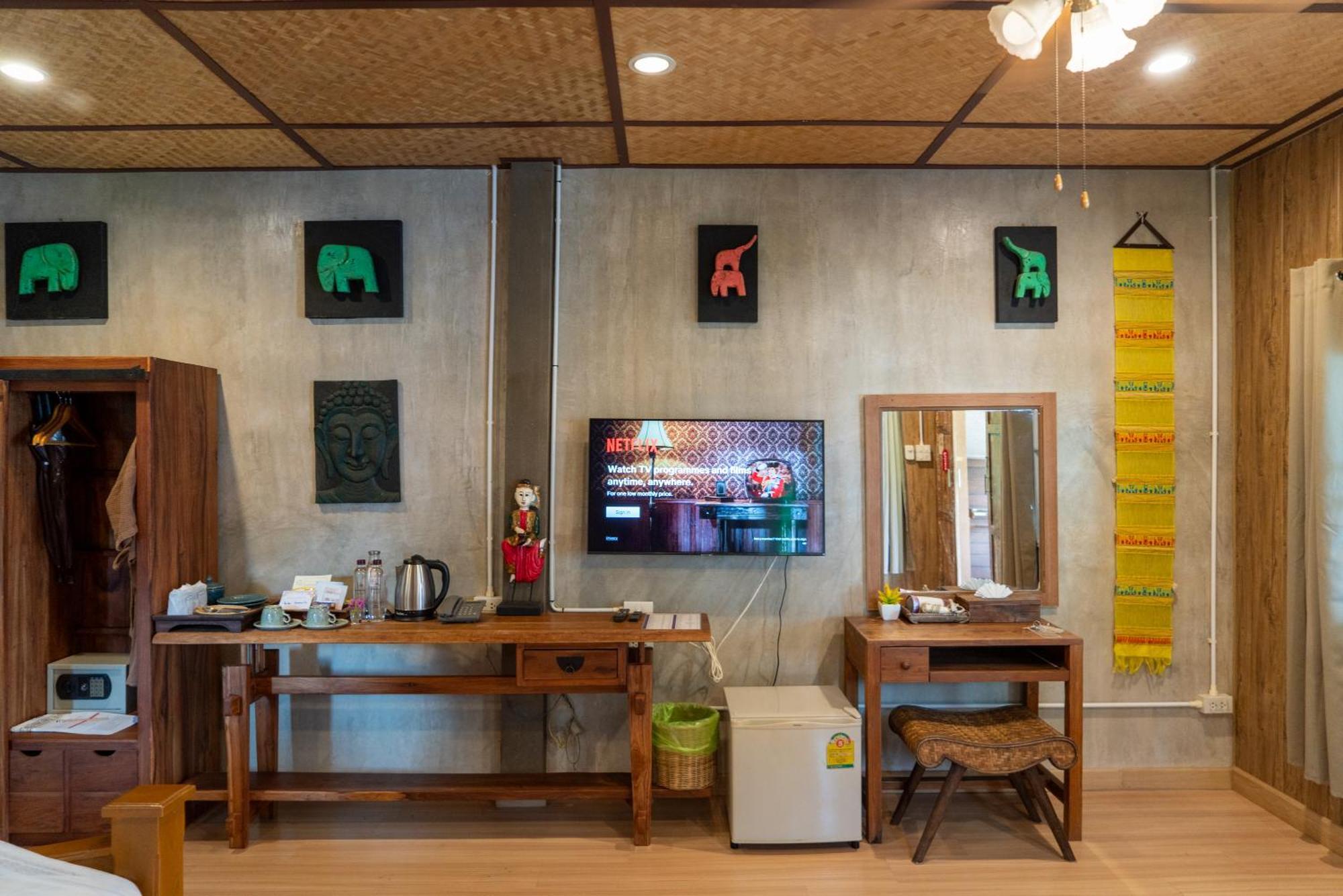 Buri Gallery House Τσιάνγκ Μάι Δωμάτιο φωτογραφία